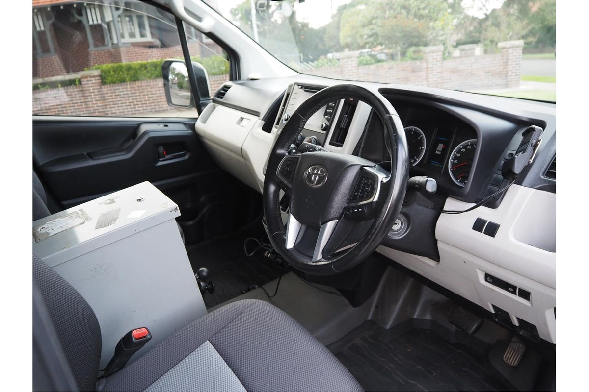 2019 Toyota HIACE LWB GDH300R