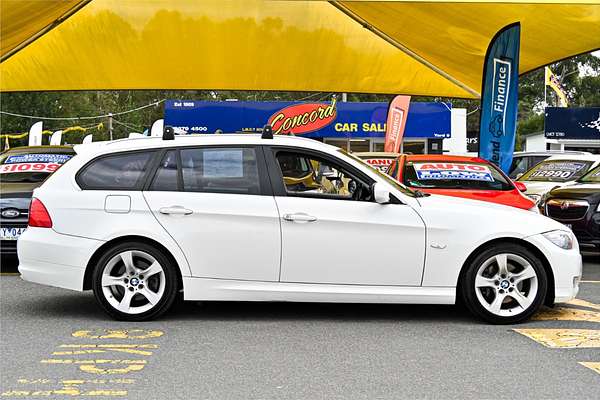 2011 BMW 3 Series 320i Lifestyle E91