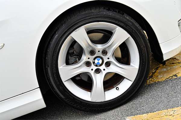 2011 BMW 3 Series 320i Lifestyle E91