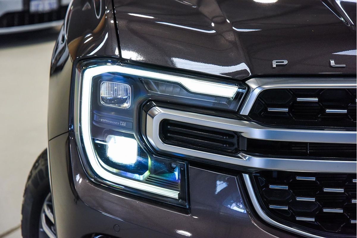 2022 Ford Everest Platinum