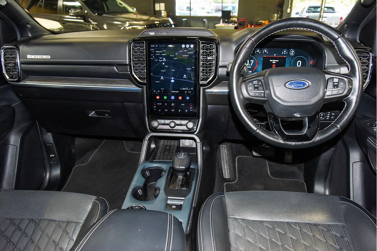 2022 Ford Everest Platinum