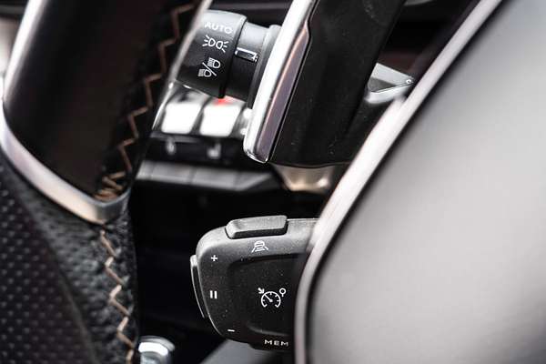 2021 Peugeot 3008 GT P84