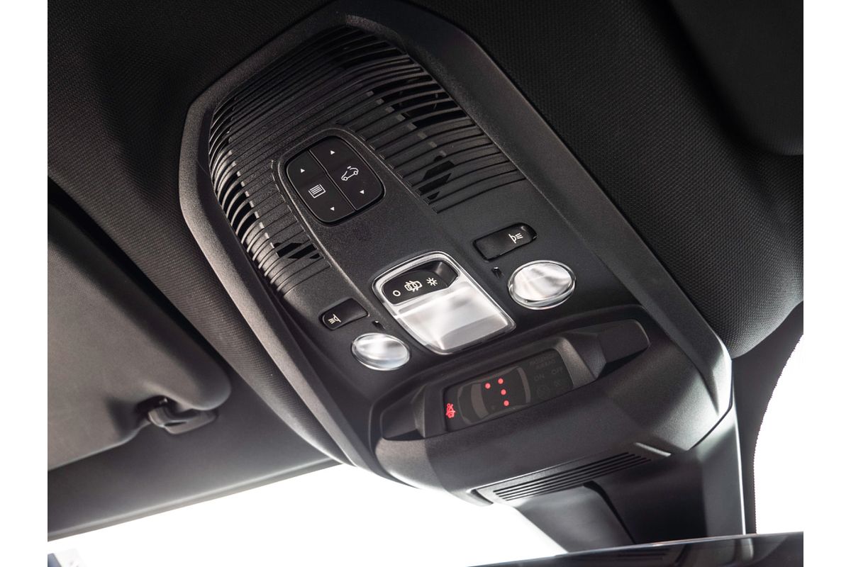 2021 Peugeot 3008 GT P84
