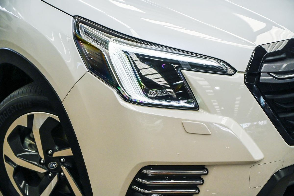 2022 Subaru Forester 2.5i-S S5