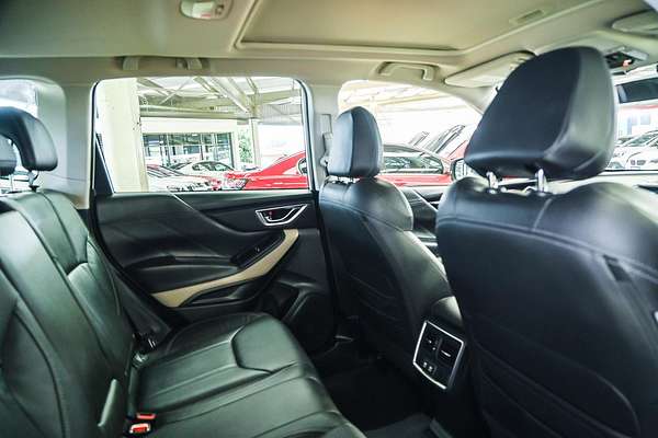 2022 Subaru Forester 2.5i-S S5