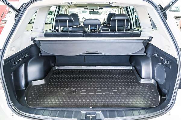 2022 Subaru Forester 2.5i-S S5