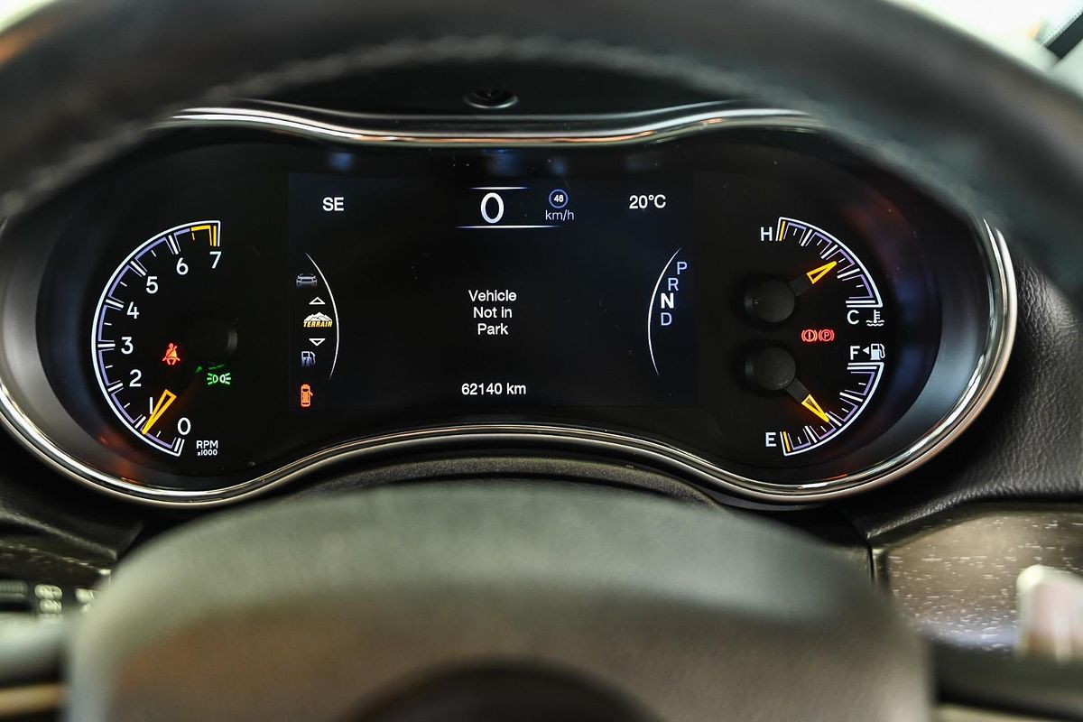 2019 Jeep Grand Cherokee Laredo WK