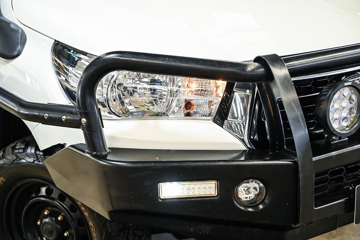 2020 Toyota Hilux SR GUN126R 4X4