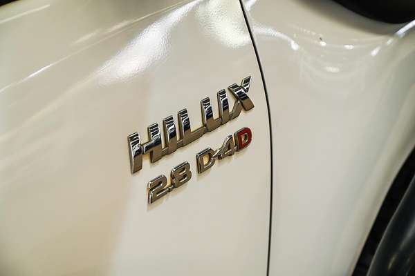 2020 Toyota Hilux SR GUN126R 4X4