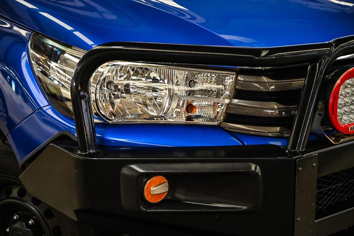 2017 Toyota Hilux SR GUN126R 4X4