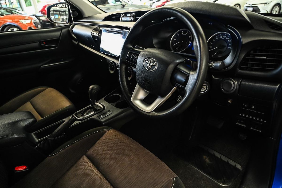 2017 Toyota Hilux SR GUN126R 4X4