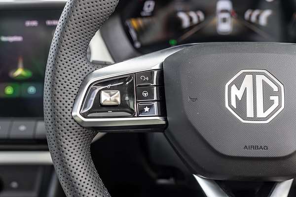 2024 MG ZS Essence Hybrid+ ZS32