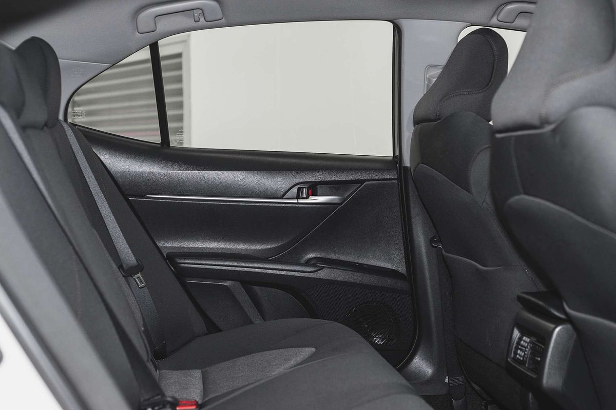 2020 Toyota Camry Ascent AXVH71R