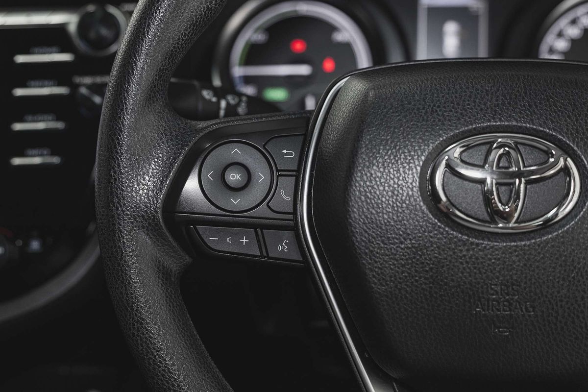 2020 Toyota Camry Ascent AXVH71R
