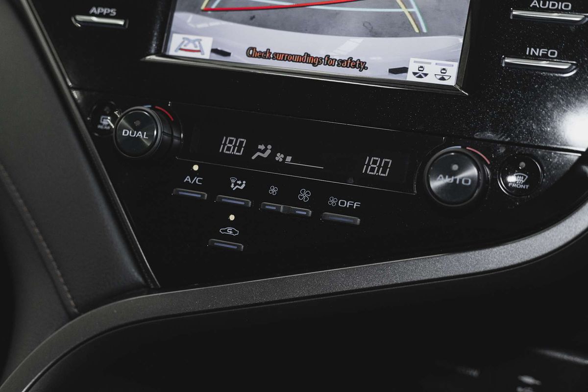 2020 Toyota Camry Ascent AXVH71R