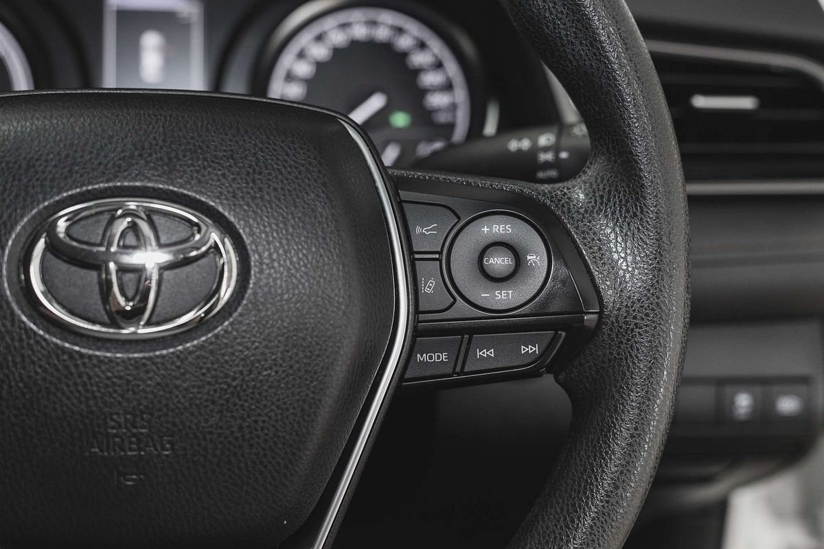 2020 Toyota Camry Ascent AXVH71R