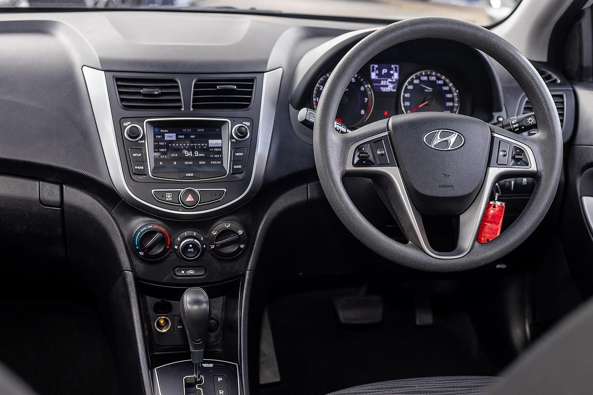 2015 Hyundai Accent Active RB3
