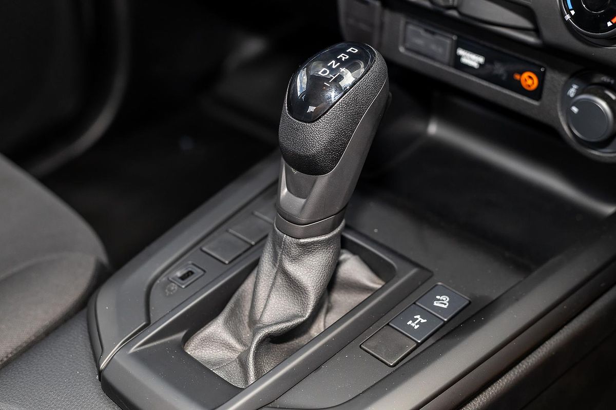 2022 Isuzu D-MAX SX 4X4