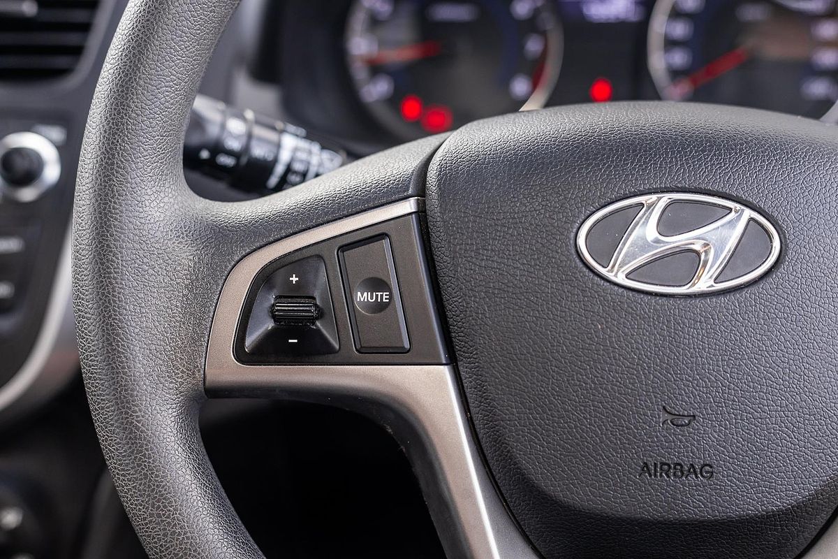 2015 Hyundai Accent Active RB3