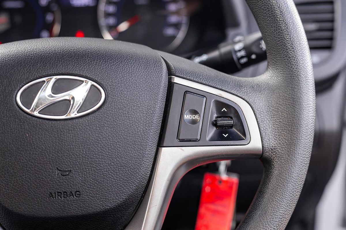 2015 Hyundai Accent Active RB3