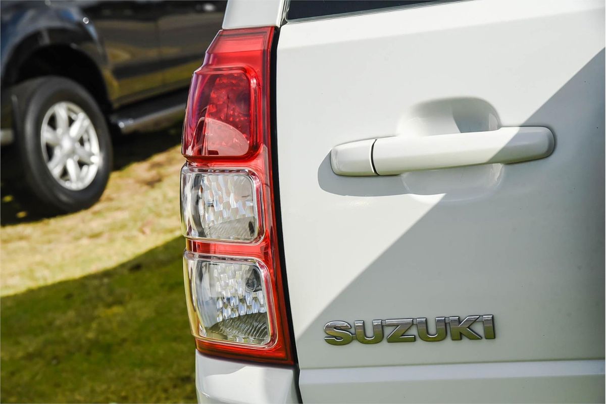 2011 Suzuki Grand Vitara JB