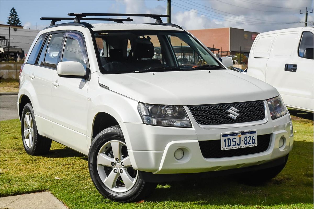2011 Suzuki Grand Vitara JB