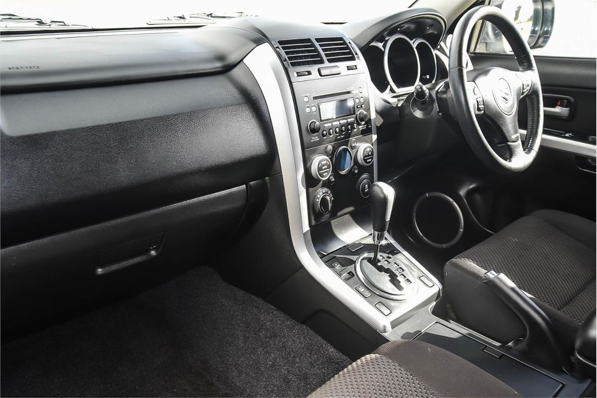 2011 Suzuki Grand Vitara JB
