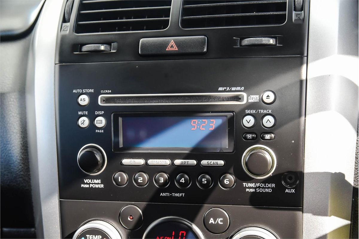 2011 Suzuki Grand Vitara JB