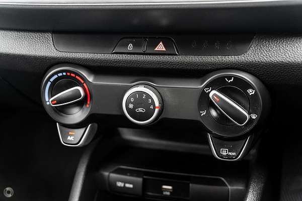 2023 Kia Stonic S YB