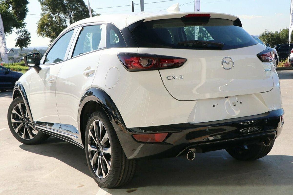 2024 Mazda CX-3 G20 Akari DK