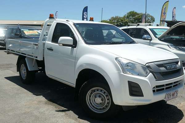 2017 Isuzu D-MAX SX High Ride Rear Wheel Drive