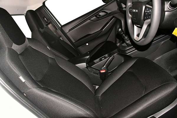 2024 Isuzu D-MAX SX High Ride Rear Wheel Drive