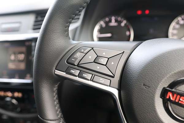 2024 Nissan Navara PRO-4X Warrior D23 4X4