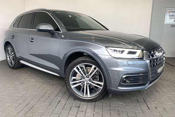 2020 Audi Q5 45 TFSI sport FY