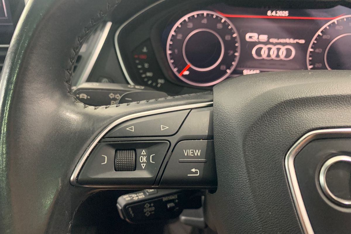 2020 Audi Q5 45 TFSI sport FY