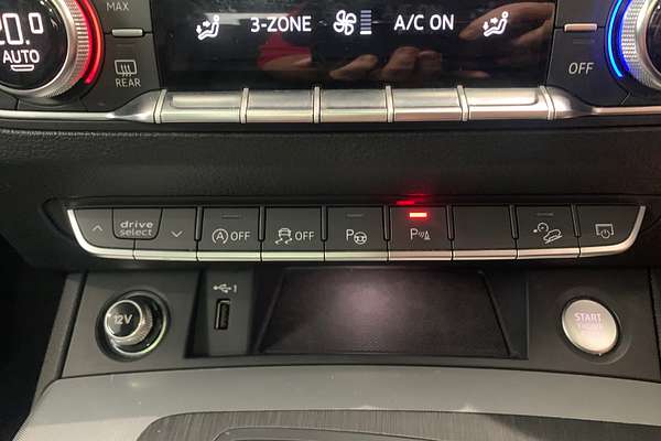 2020 Audi Q5 45 TFSI sport FY