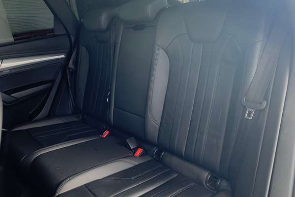 2020 Audi Q5 45 TFSI sport FY