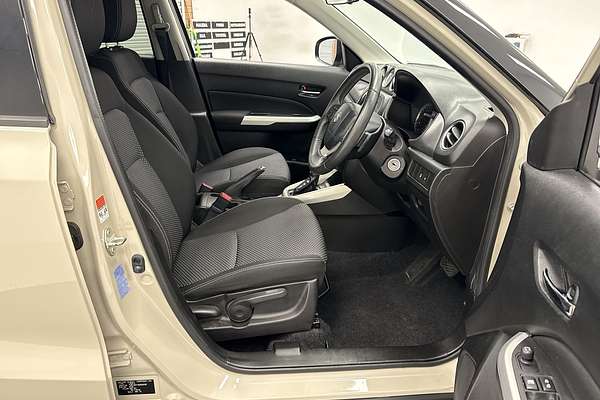 2018 Suzuki Vitara RT-S LY