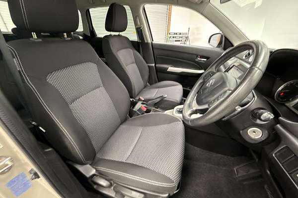 2018 Suzuki Vitara RT-S LY