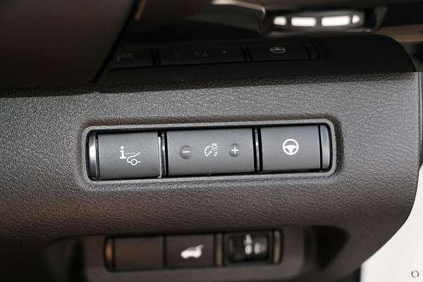 2024 Nissan Pathfinder ST-L R53