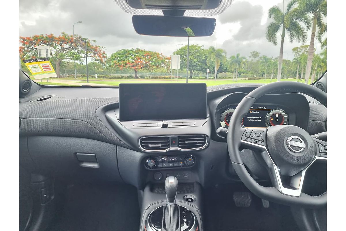 2024 Nissan JUKE ST-L F16