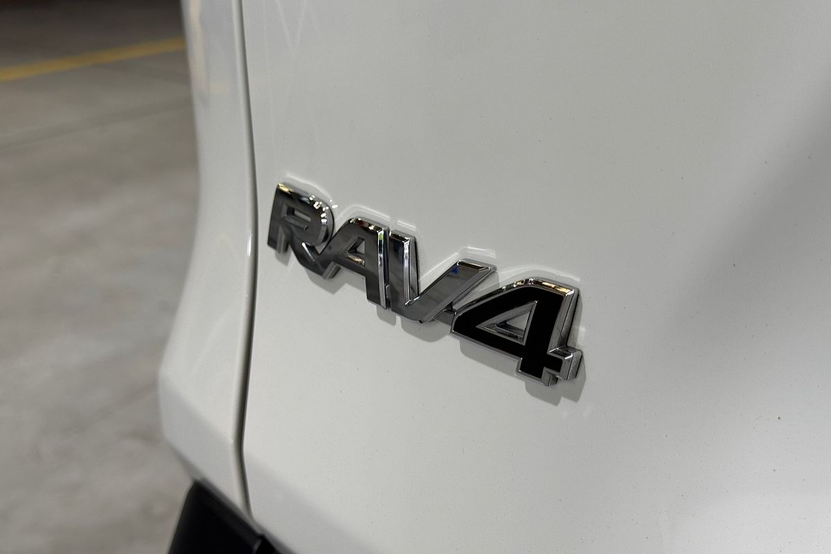 2021 Toyota RAV4 Cruiser AXAH54R