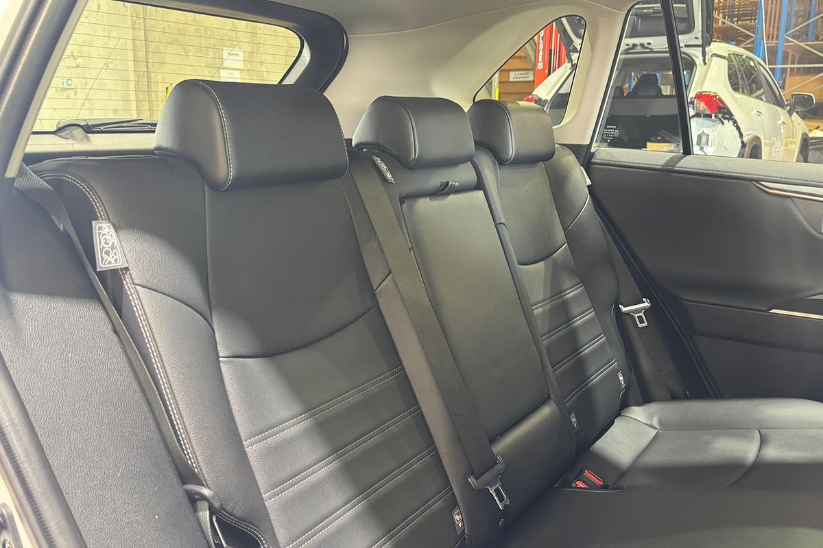 2021 Toyota RAV4 Cruiser AXAH54R