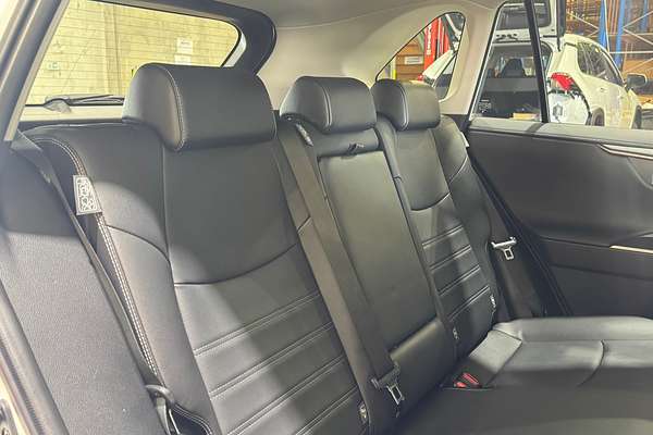 2021 Toyota RAV4 Cruiser AXAH54R