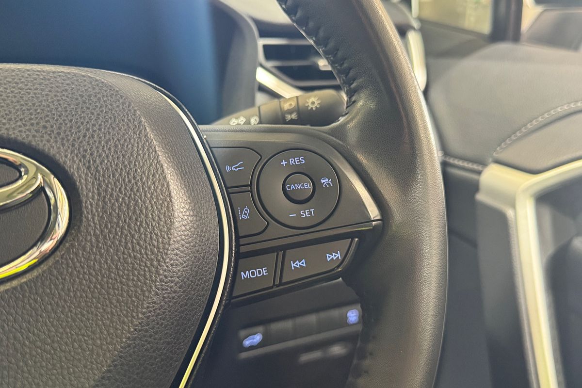 2021 Toyota RAV4 Cruiser AXAH54R