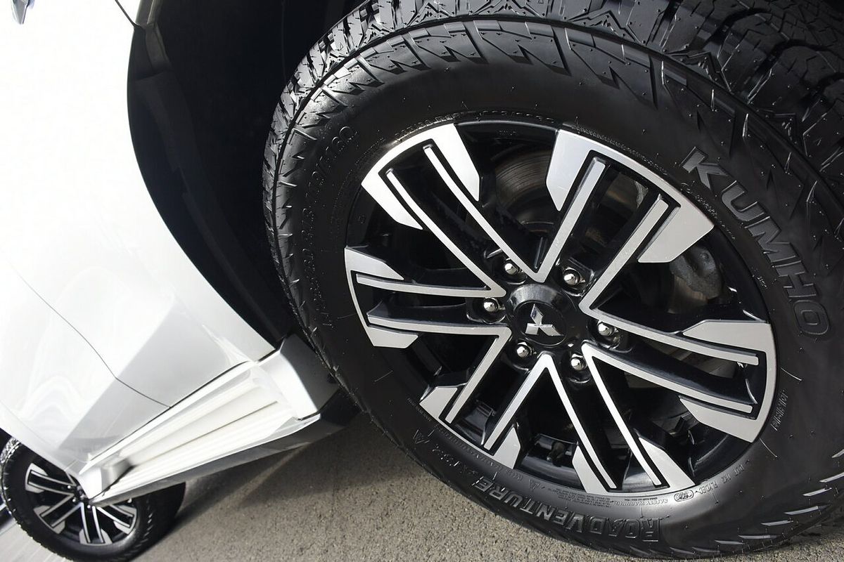 2020 Mitsubishi Pajero Sport GLS QF