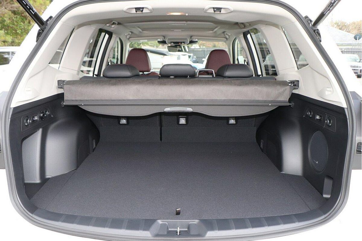 2024 Subaru Forester STI Sport S5