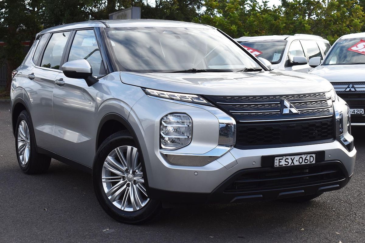 2021 Mitsubishi Outlander ES ZM