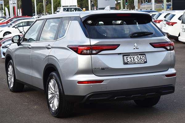 2021 Mitsubishi Outlander ES ZM