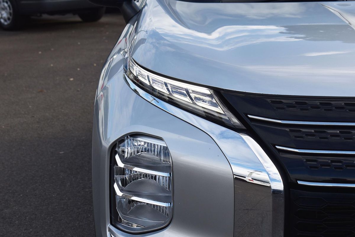 2021 Mitsubishi Outlander ES ZM